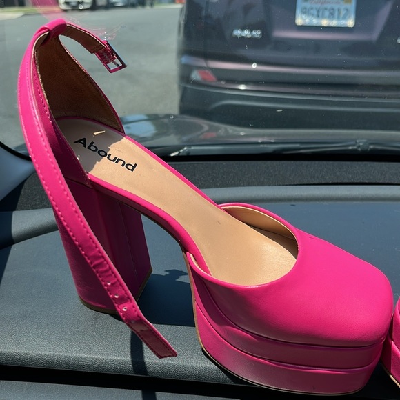 Abound from nordstrom platform pink pumps with a block heel - Picture 5 of 6